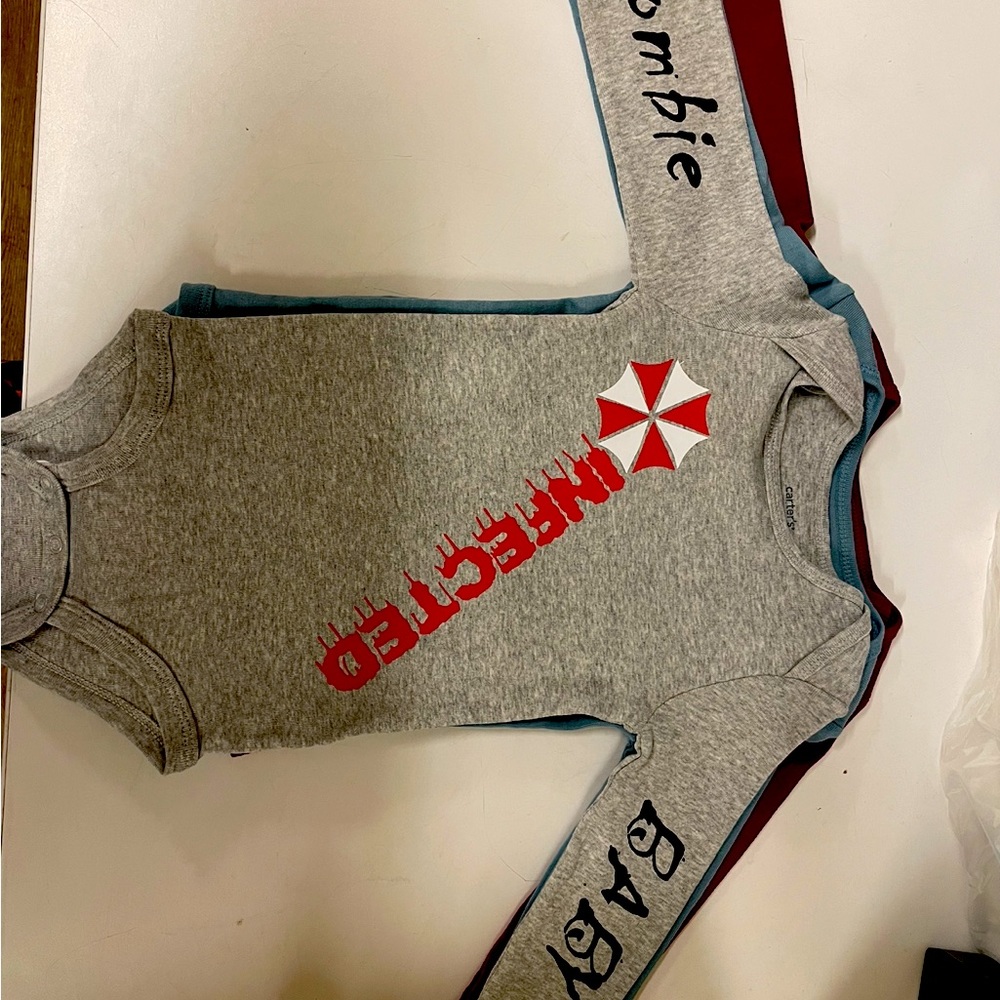 I make custom superhero / video game clothings